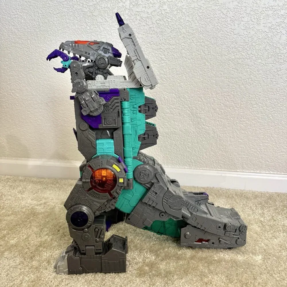 Transformers Titans Return Trypticon Titan Class 18” Figure Incomplete Hasbro